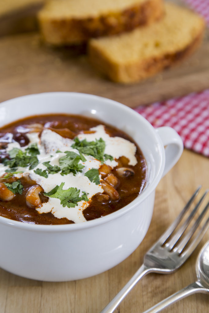 SOUTHERN STYLE CHILLI WITH CORNBREAD